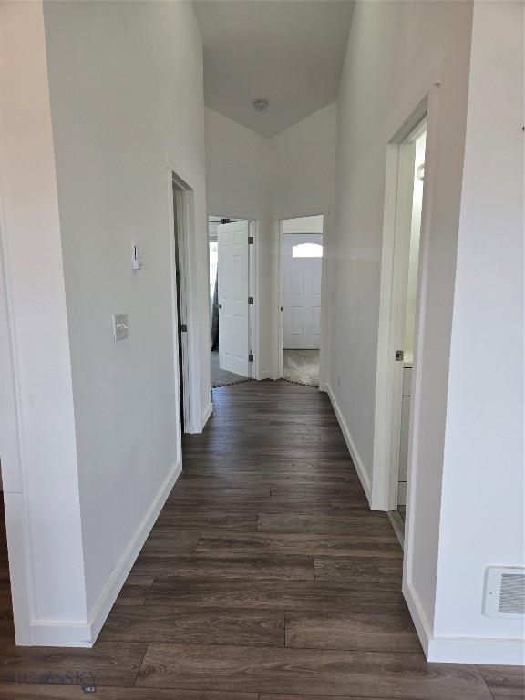 405 Miles Avenue N D Property Photo 16