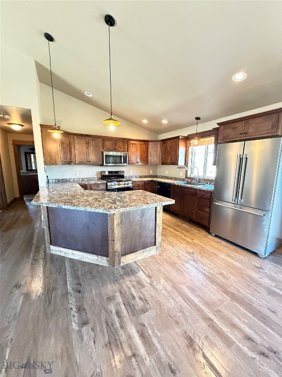 618 Lacey Road Property Photo 4