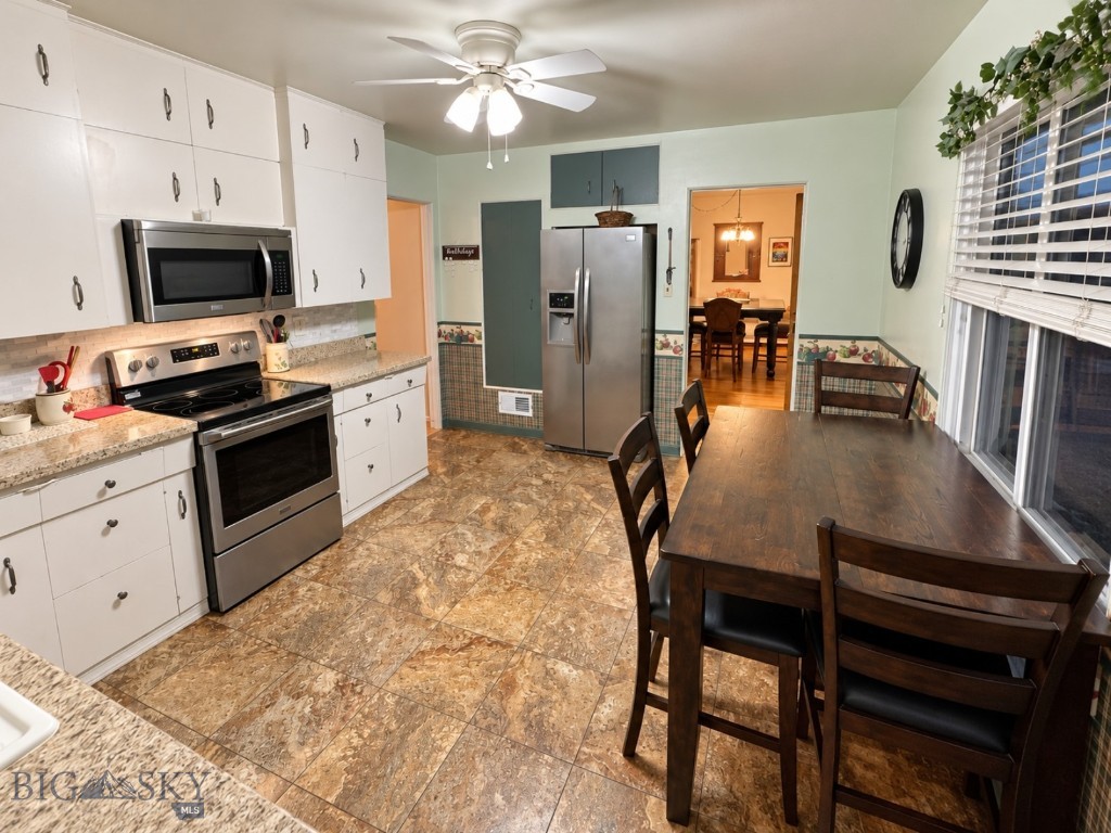 1745 George Property Photo 5