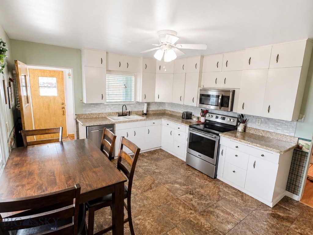 1745 George Property Photo 6