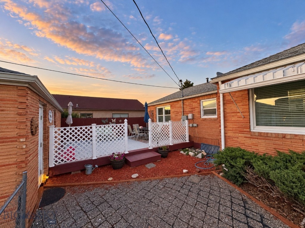 1745 George Property Photo 17