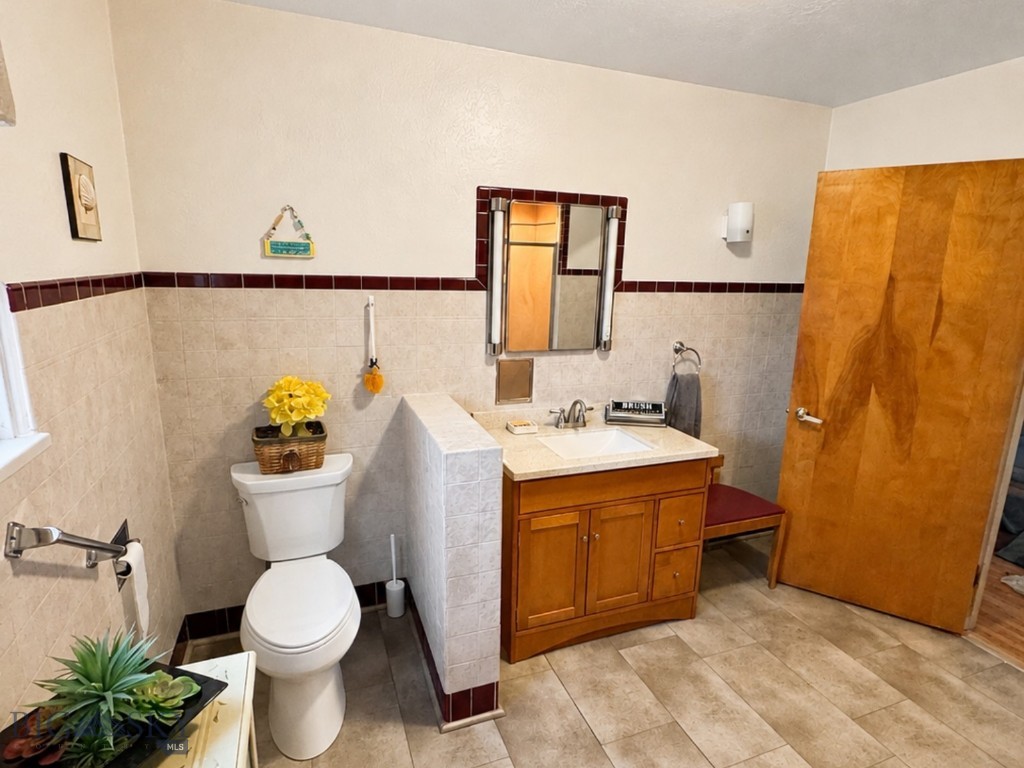 1745 George Property Photo 21