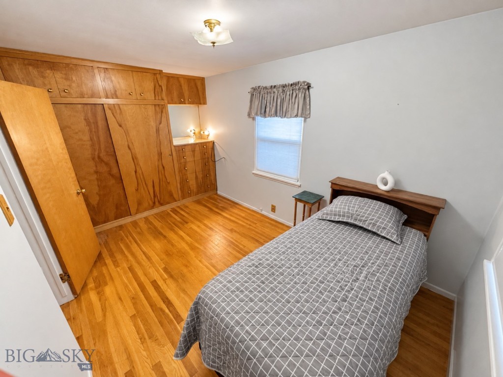 1745 George Property Photo 24