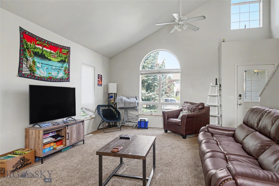 3414 Laredo Drive Property Photo 13