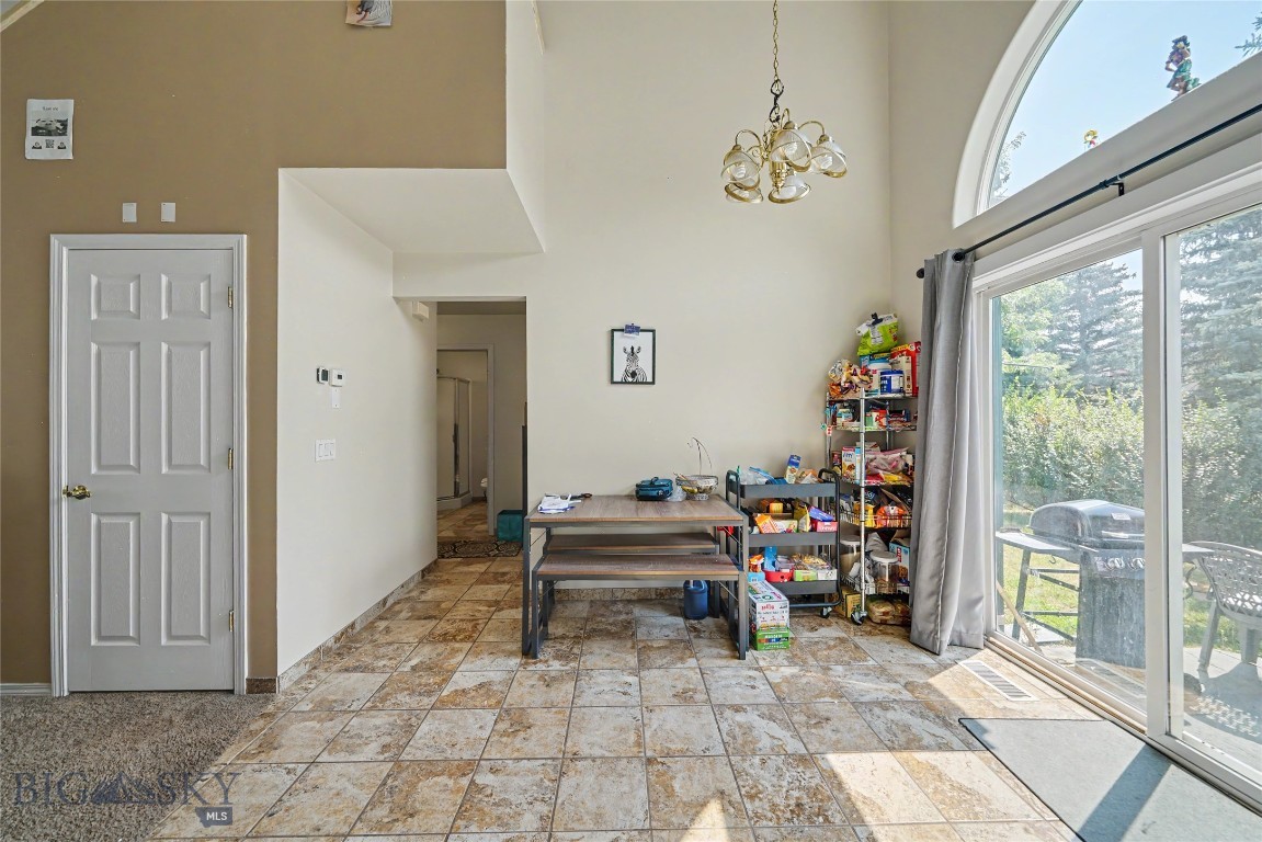 3414 Laredo Drive Property Photo 23