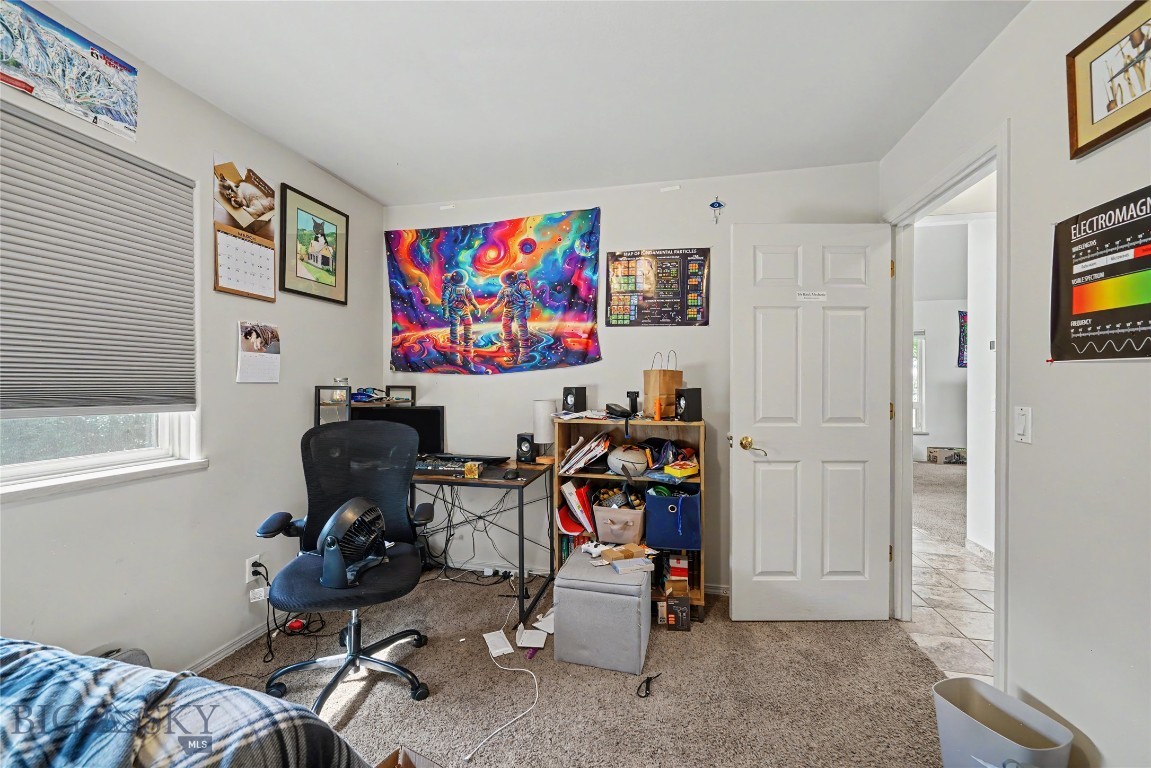 3414 Laredo Drive Property Photo 25