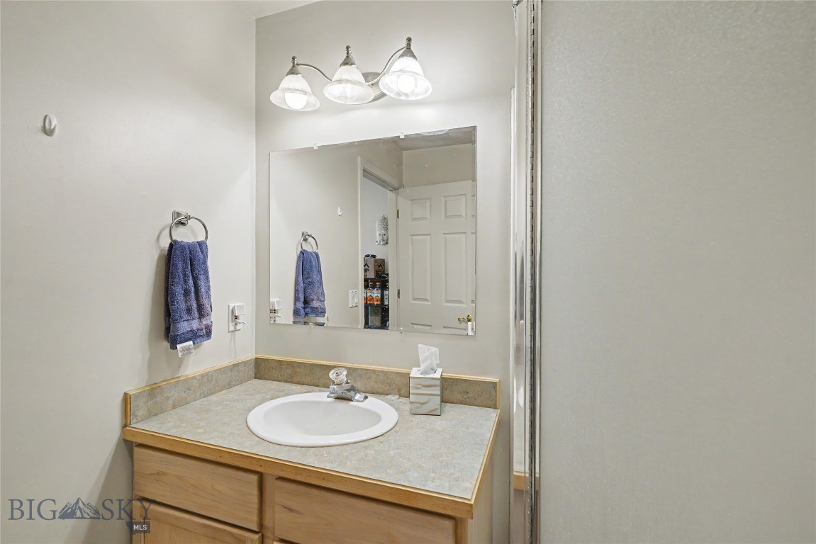 3414 Laredo Drive Property Photo 28