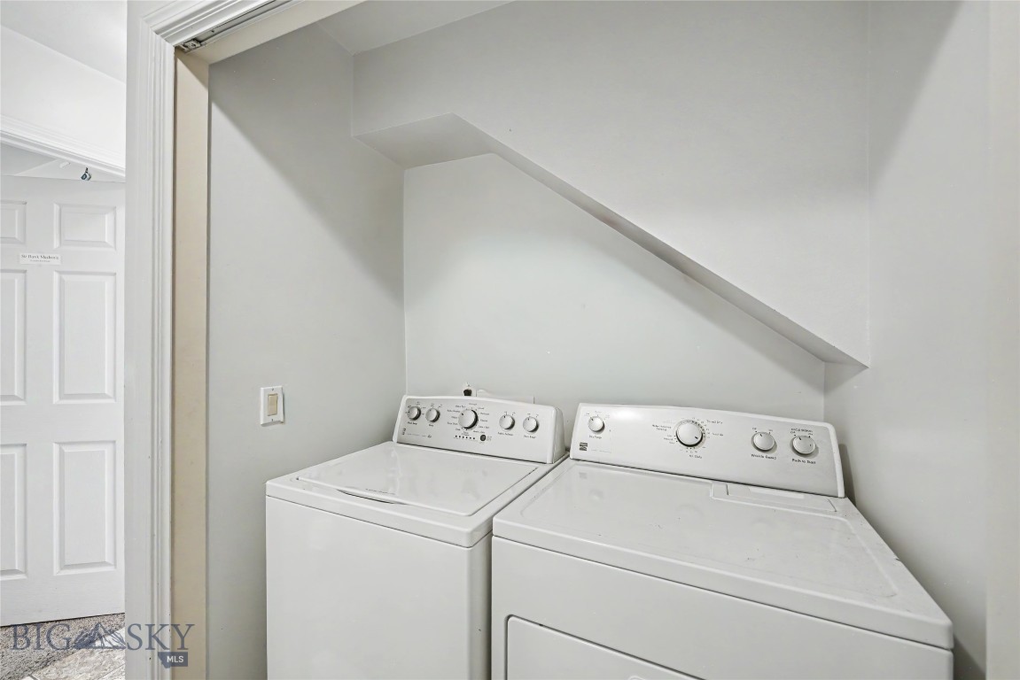 3414 Laredo Drive Property Photo 29
