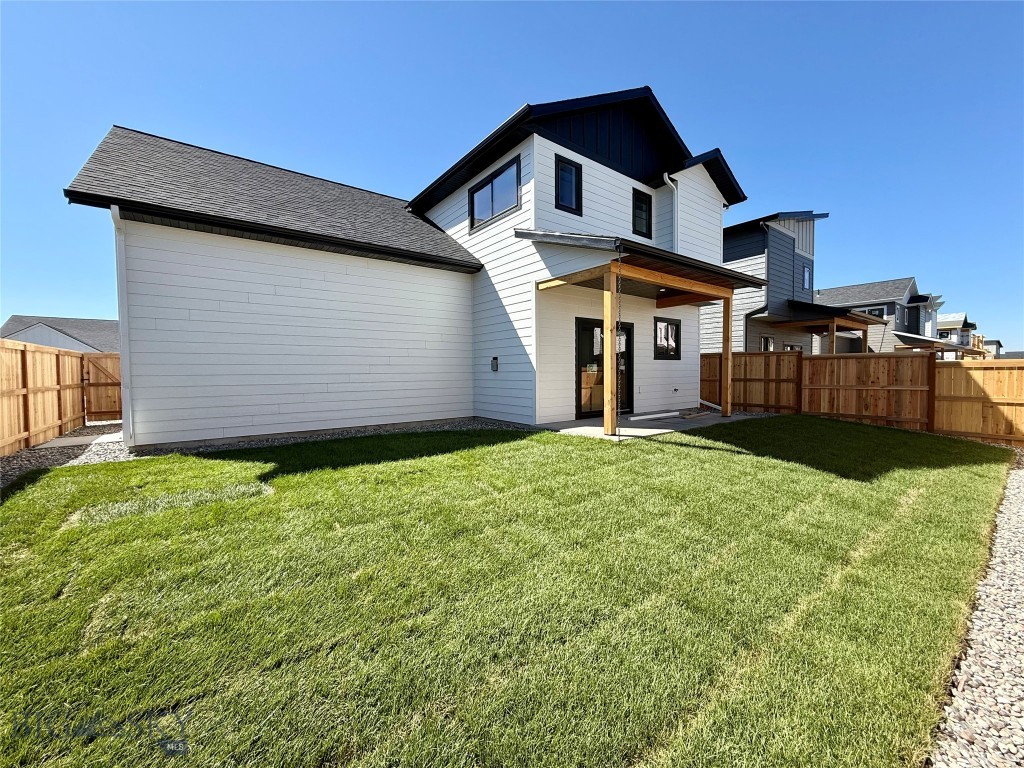 817 Accolade Loop Property Photo 2