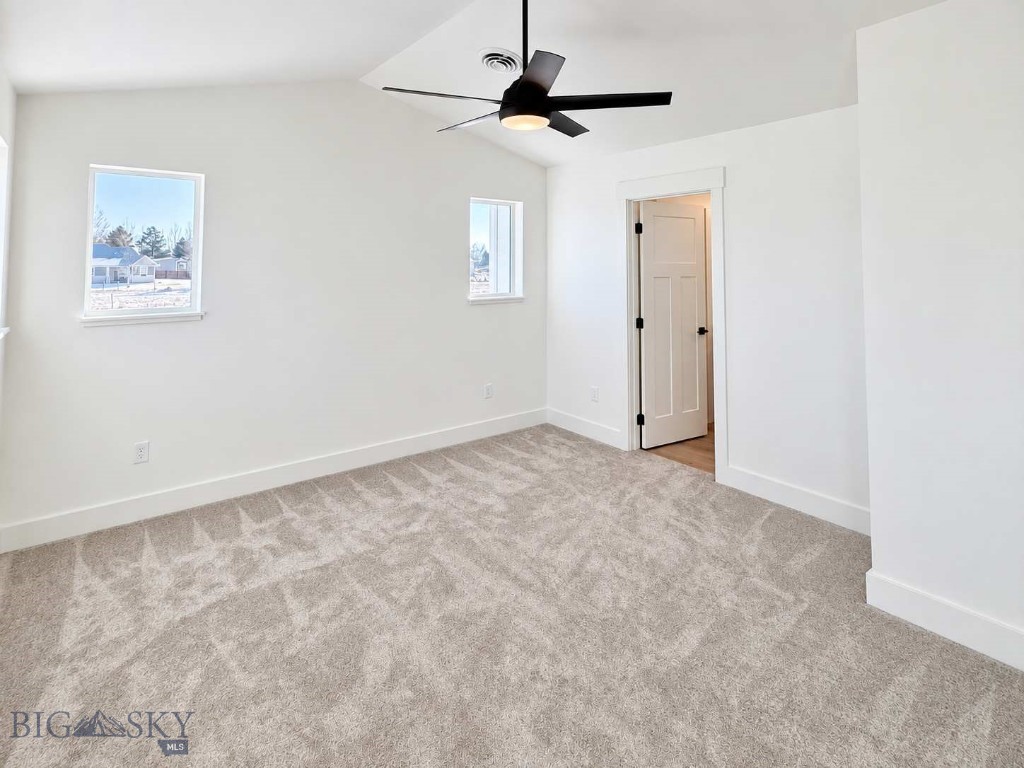 817 Accolade Loop Property Photo 22