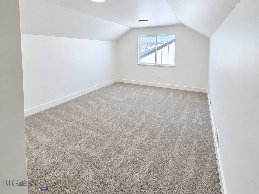 817 Accolade Loop Property Photo 27