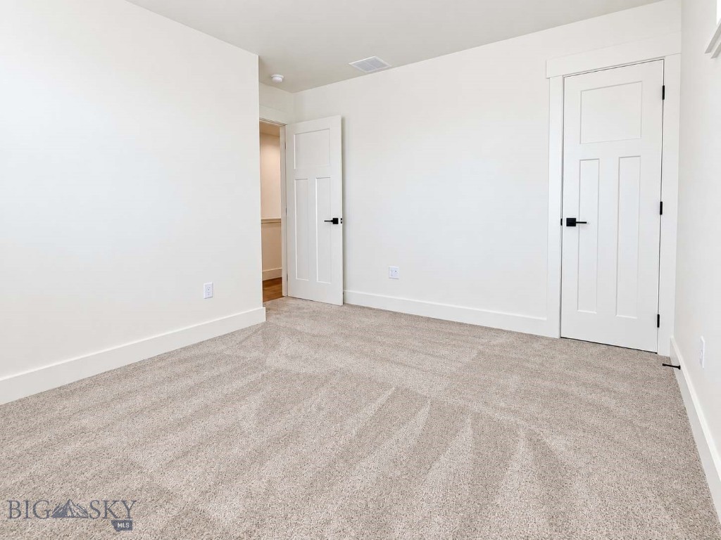 817 Accolade Loop Property Photo 33
