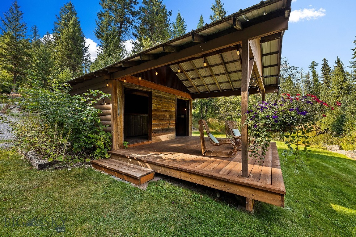 3965 Star Meadow Road Property Photo 4