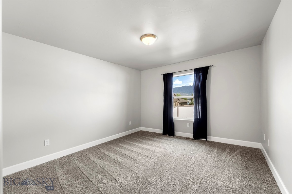98 Avon Property Photo 19