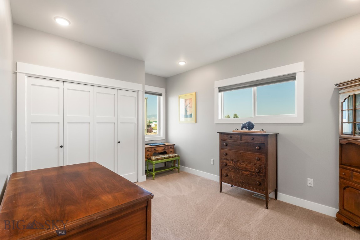 32 S Centurion Way Property Photo 28