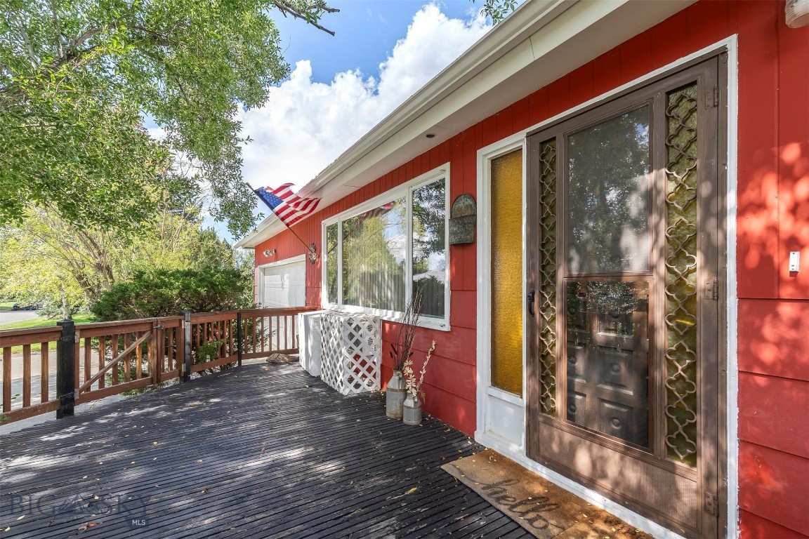 2745 Wharton Property Photo 5