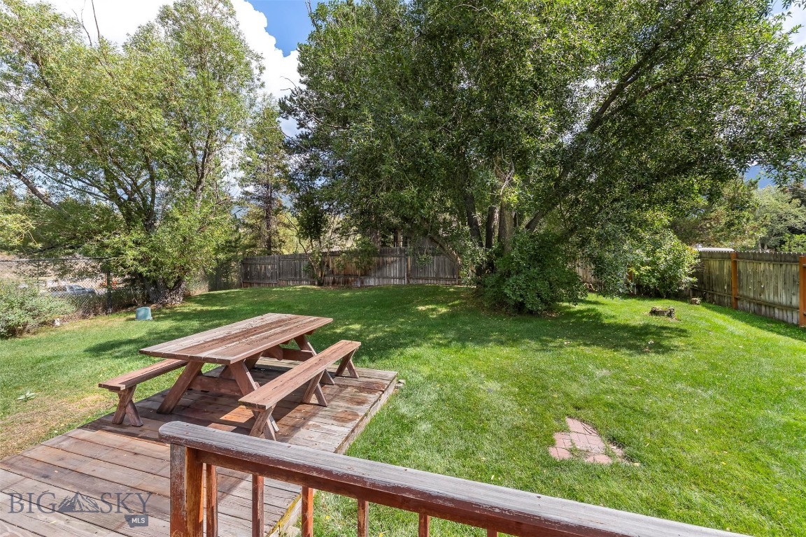 2745 Wharton Property Photo 11