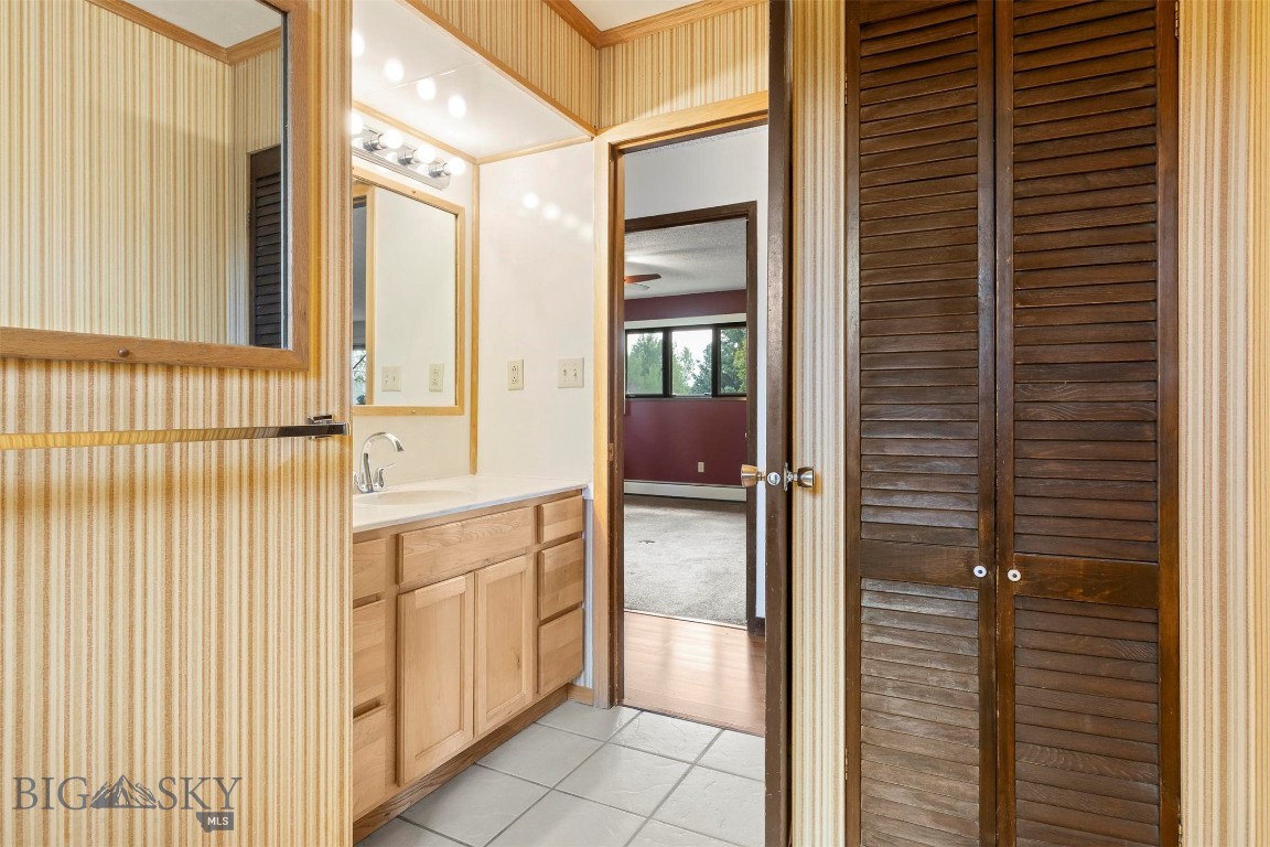 2745 Wharton Property Photo 18