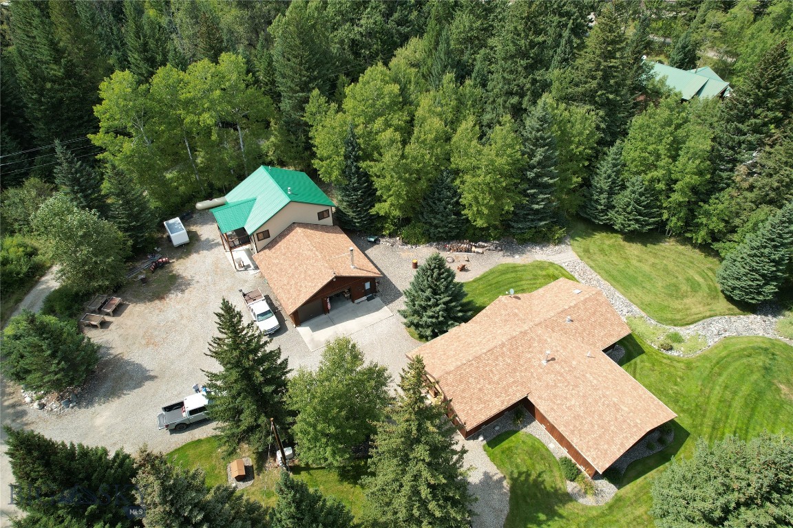 414452 Property Photo 6