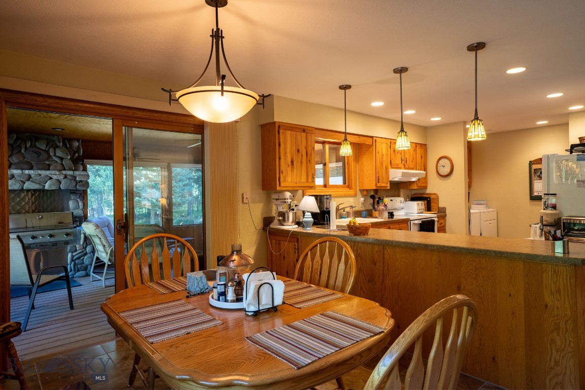 414452 Property Photo 13