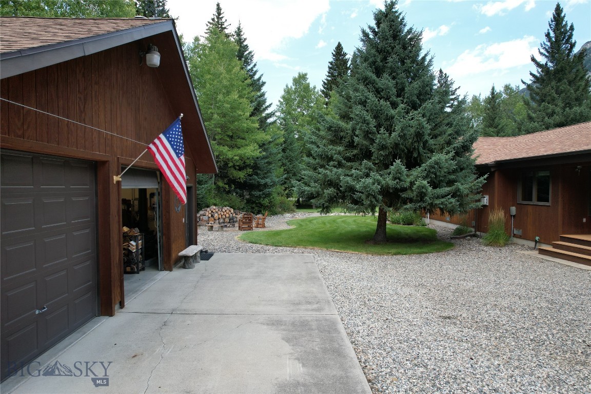 414452 Property Photo 49
