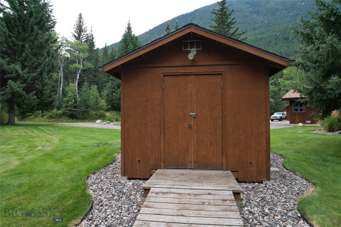 414452 Property Photo 64