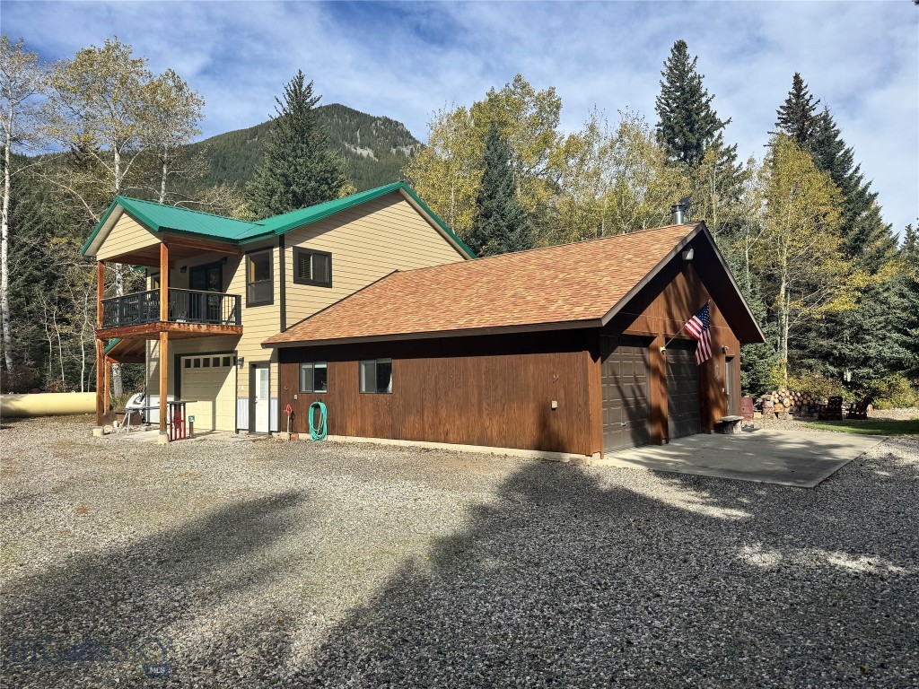 414452 Property Photo 65