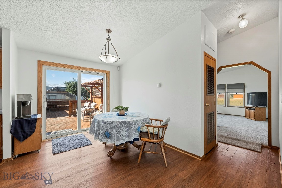 43 S Centurion Way Property Photo 6