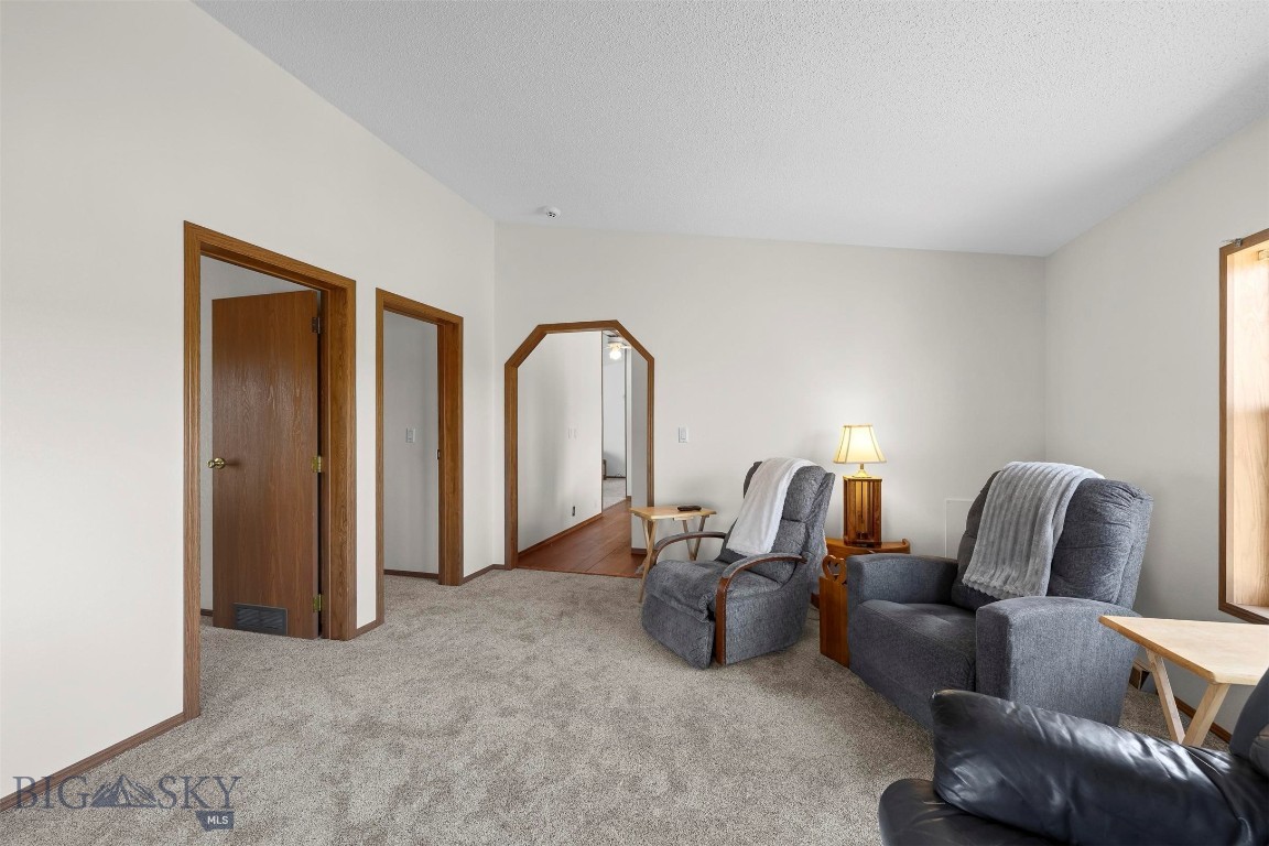 43 S Centurion Way Property Photo 14