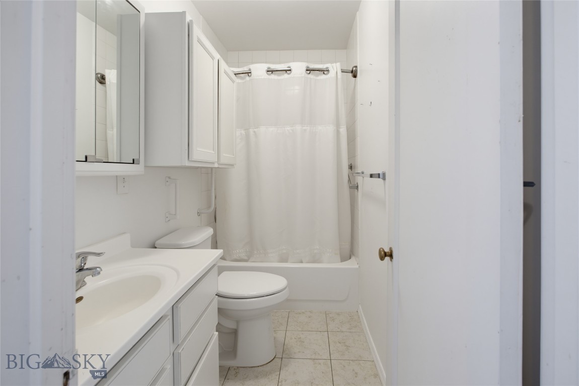 518 W Granite Property Photo 12