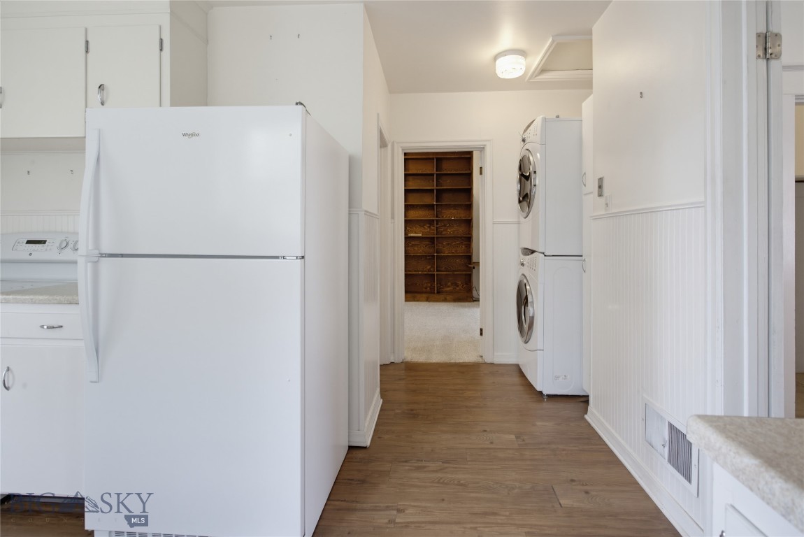 518 W Granite Property Photo 19