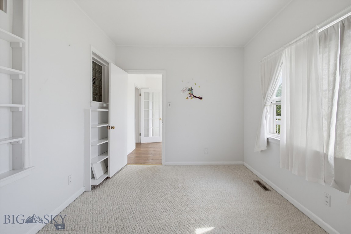 518 W Granite Property Photo 24
