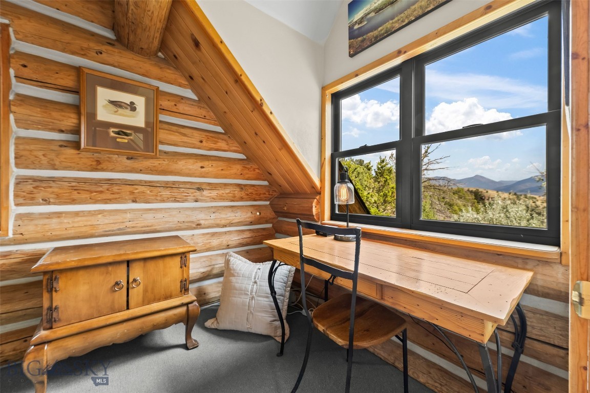 55 Orion Way Property Photo 28