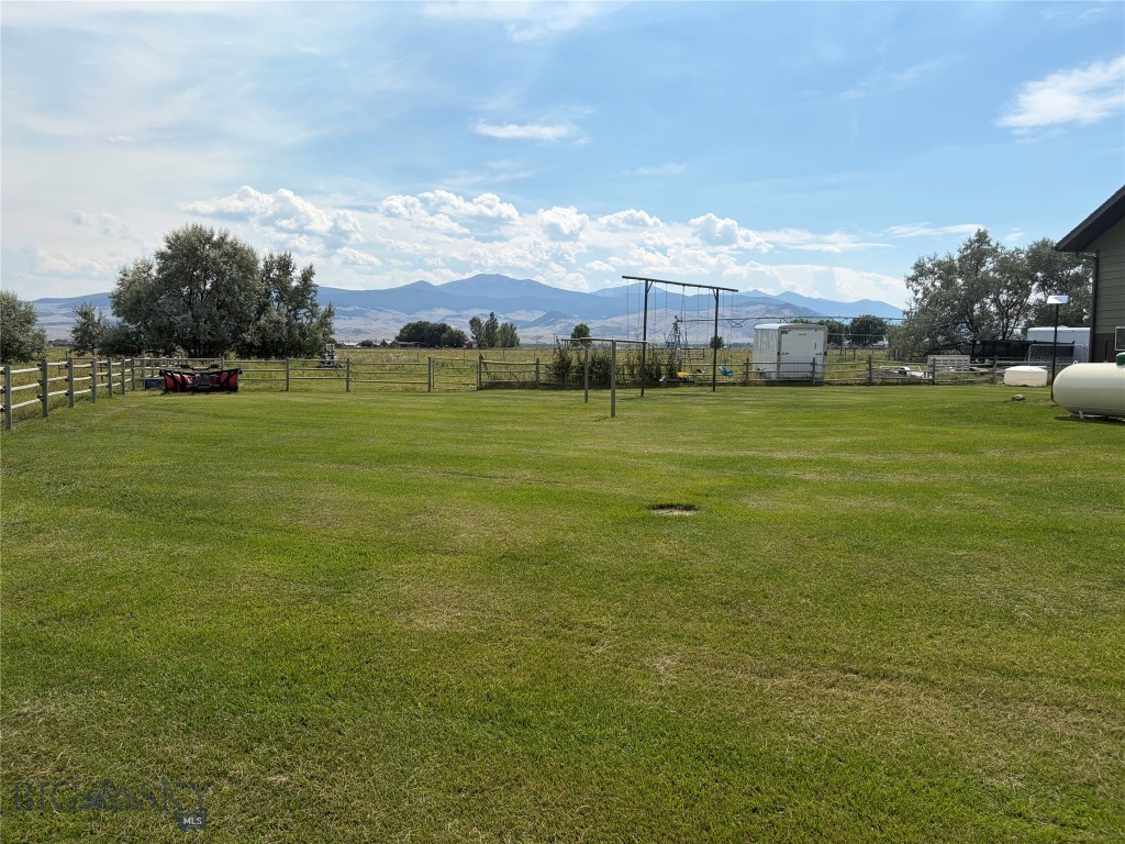 1136 Mt Highway 55 Property Photo 8