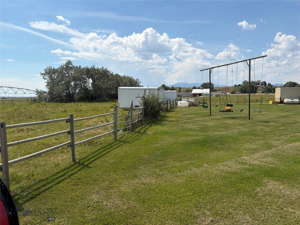 1136 Mt Highway 55 Property Photo 9