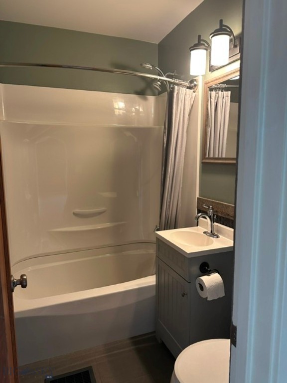 608 S 10th Property Photo 11