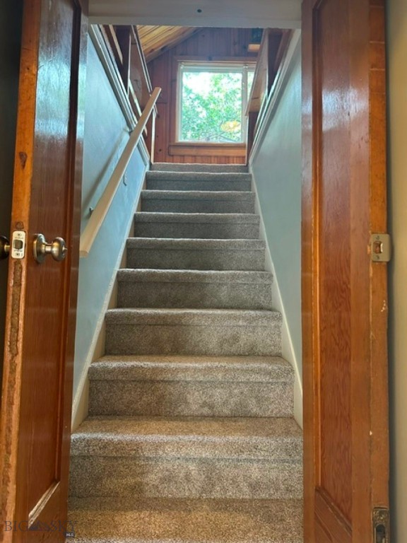 608 S 10th Property Photo 26