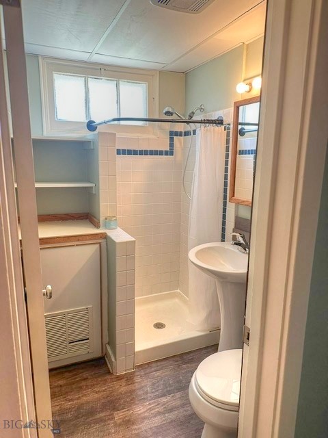 608 S 10th Property Photo 27