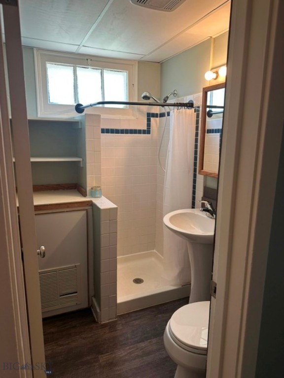 608 S 10th Property Photo 29
