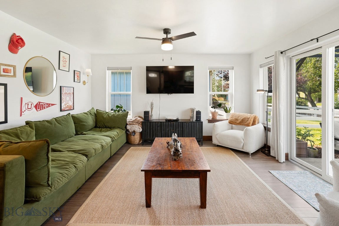 861 Hanson Street Property Photo 14