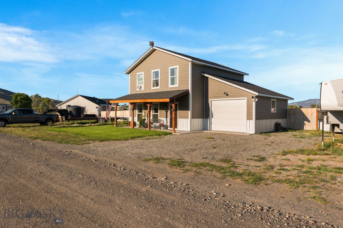 58 Loch Leven Lane Property Photo 2