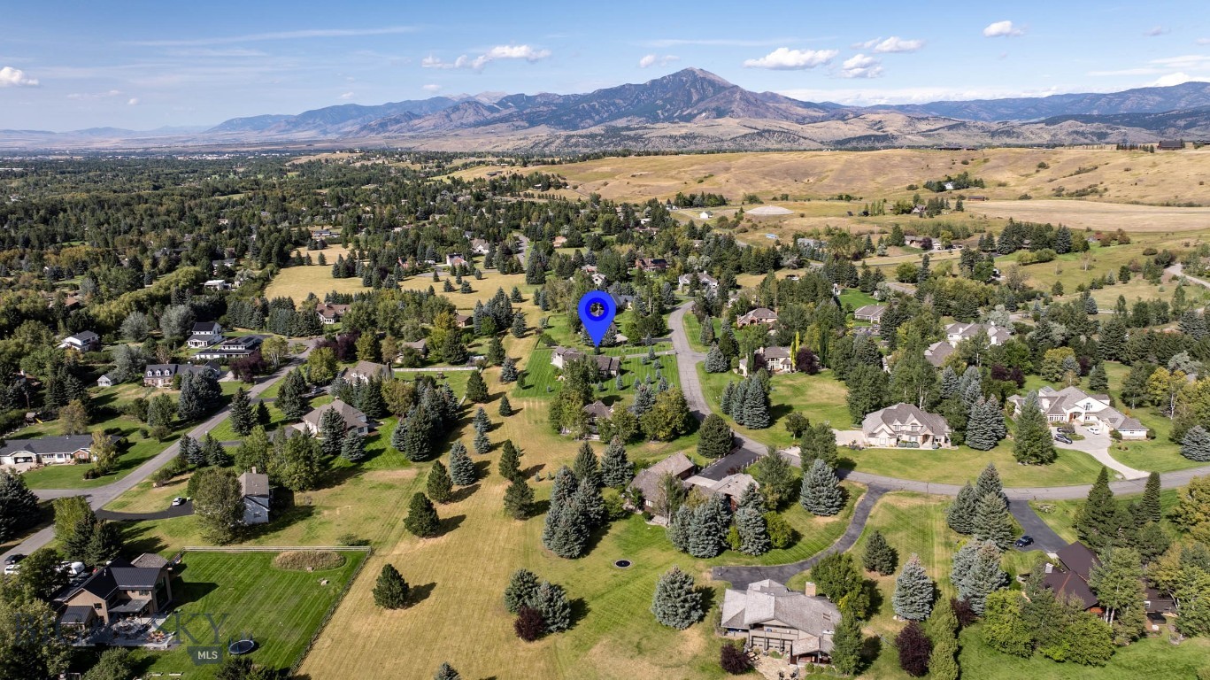 9 Lariat Loop Property Photo 17