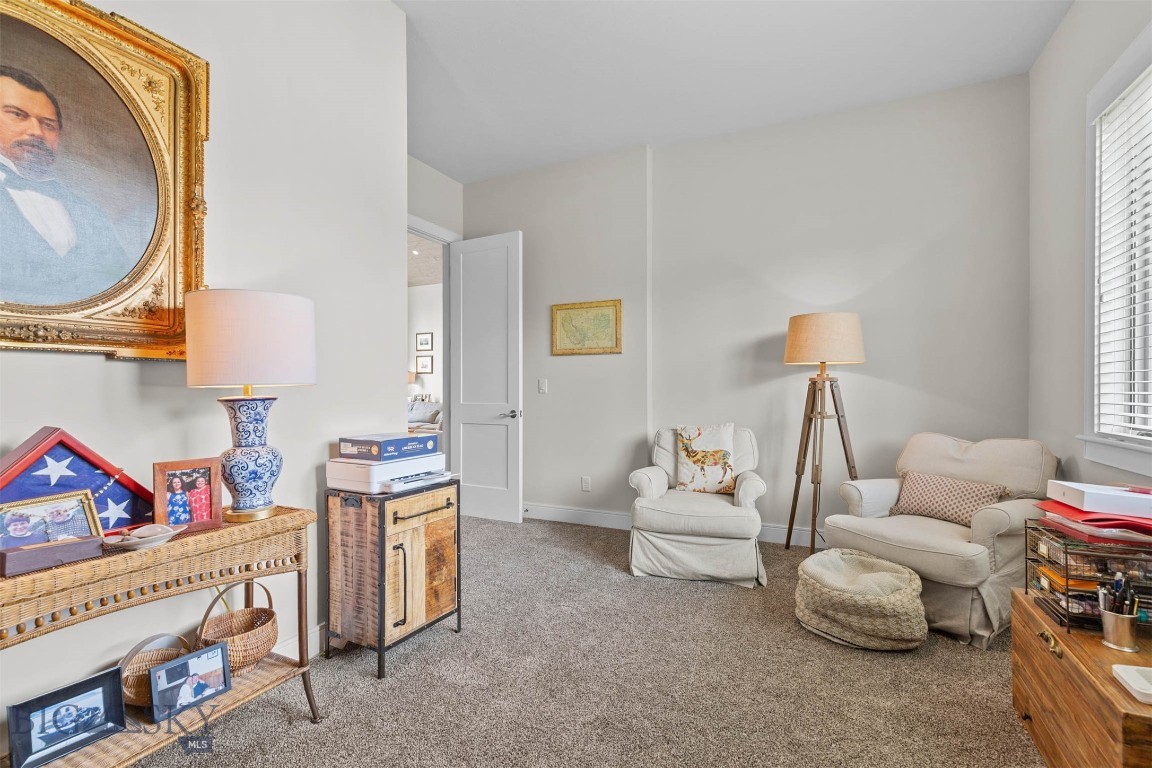 9 Lariat Loop Property Photo 35
