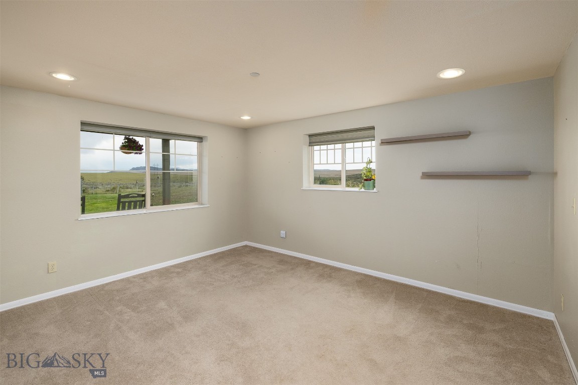 2899 Old Town Road Property Photo 29