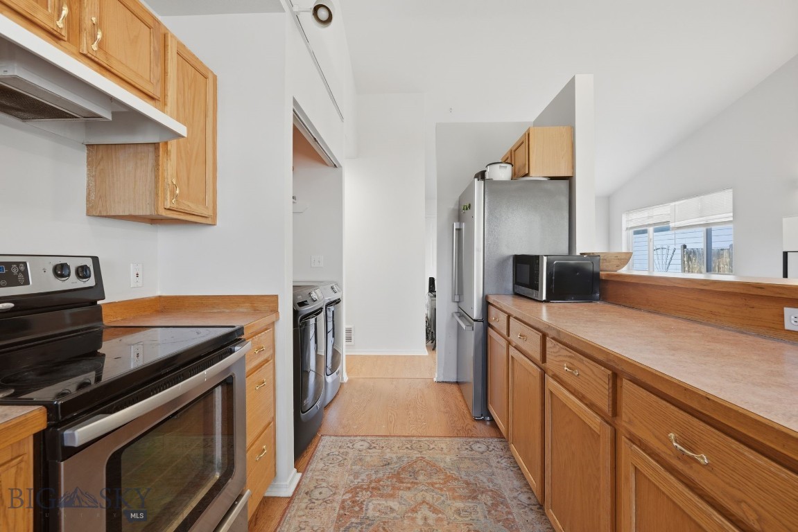 2603 Daffodil Property Photo 6