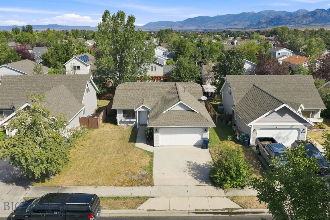2603 Daffodil Property Photo 27