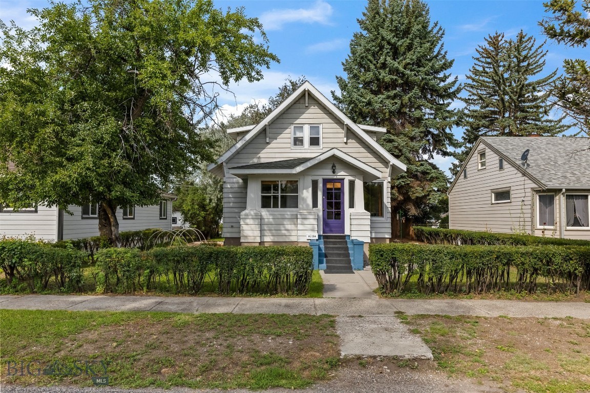 518 1st Avenue E Property Photo 2