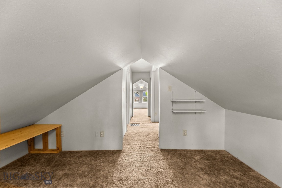 518 1st Avenue E Property Photo 32