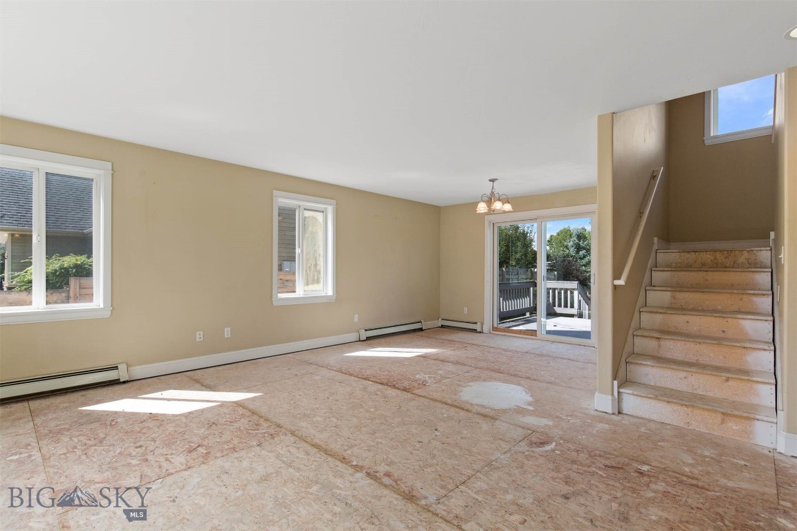 515 N 23rd Avenue Property Photo 9