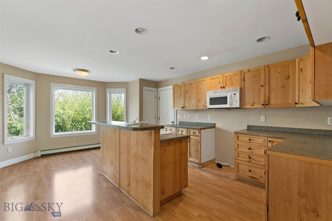 515 N 23rd Avenue Property Photo 13